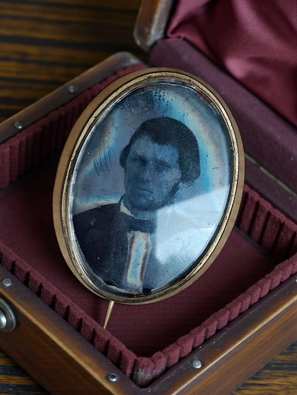 Antique 1800s Memorial Photo Pin